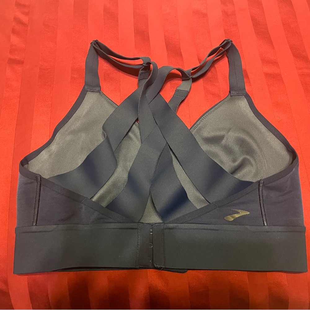 Brooks GOLDILOCKED STRAPPY SPORTS BRA